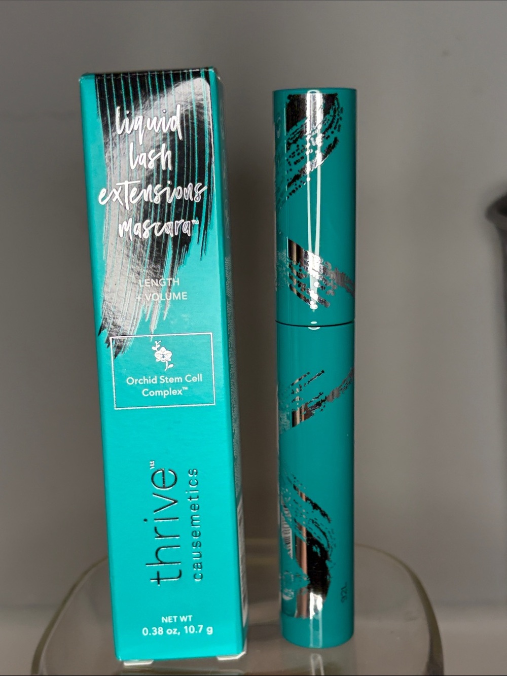 thrive causemetics Teal Liquid Lash Extensions Mascara in Brynn